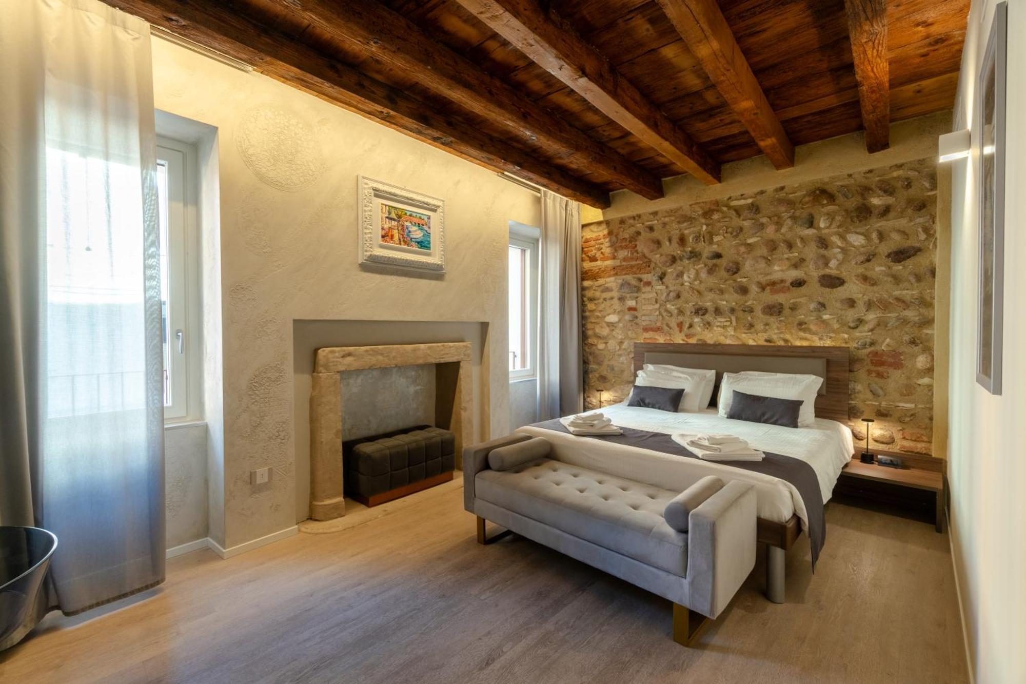 La Casa In Paese Hotel Peschiera del Garda Ngoại thất bức ảnh
